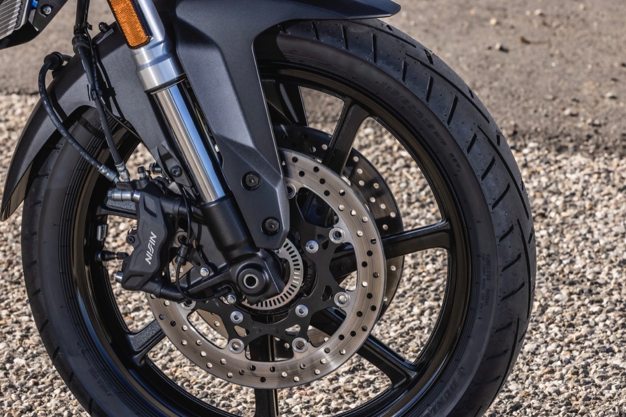 Suzuki V-Strom 800 SE: la prova su strada della nuova crossover giapponese